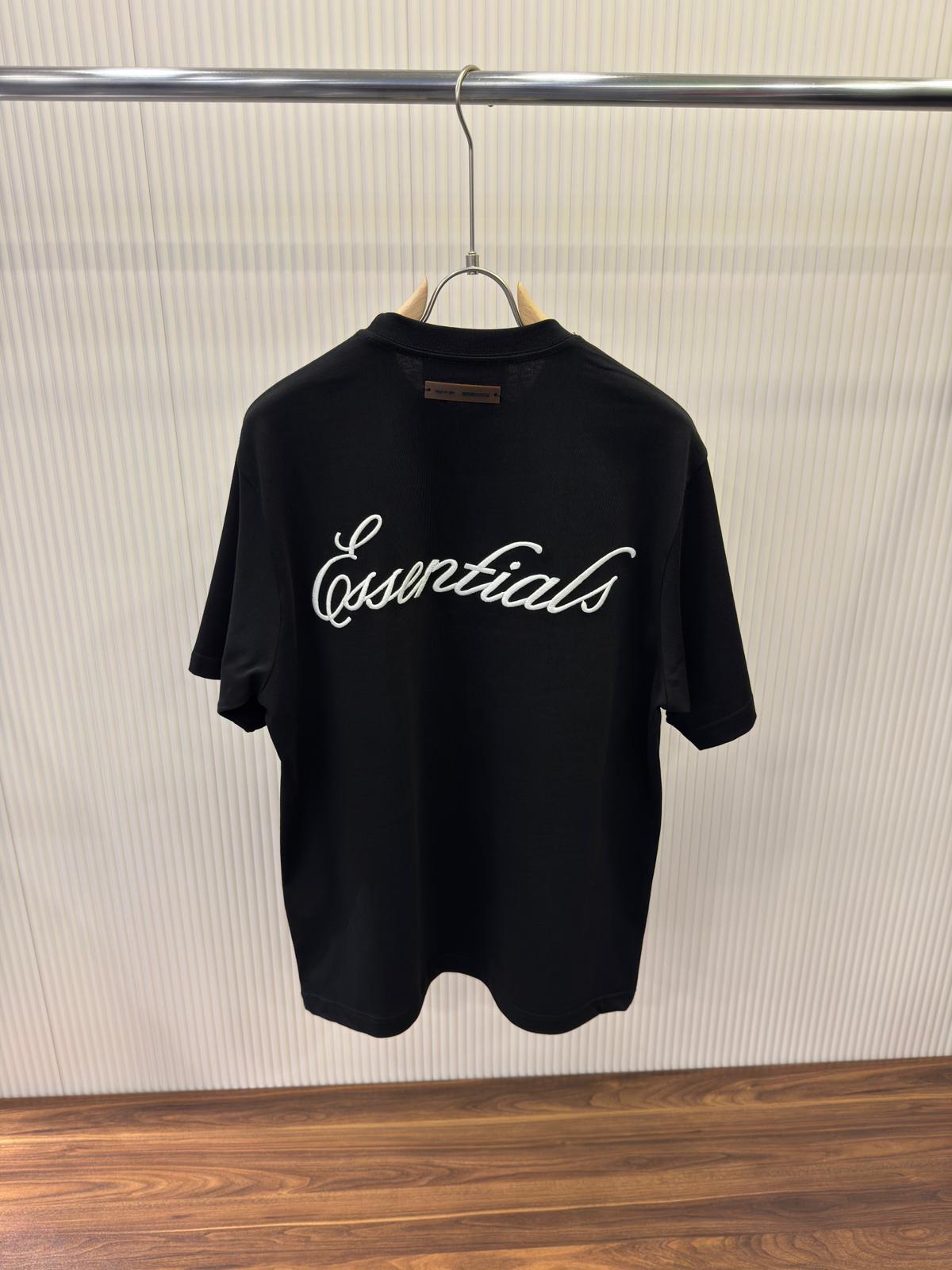 Twenty Basic Tee