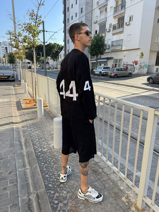 Twenty Black 44 Signature